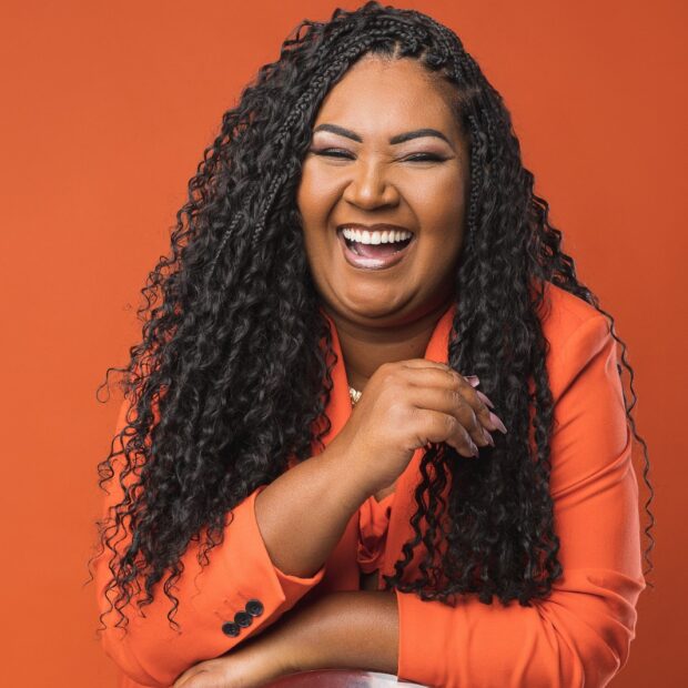 Ana Paula Villar se tornou a maior referência em unhas no Brasil