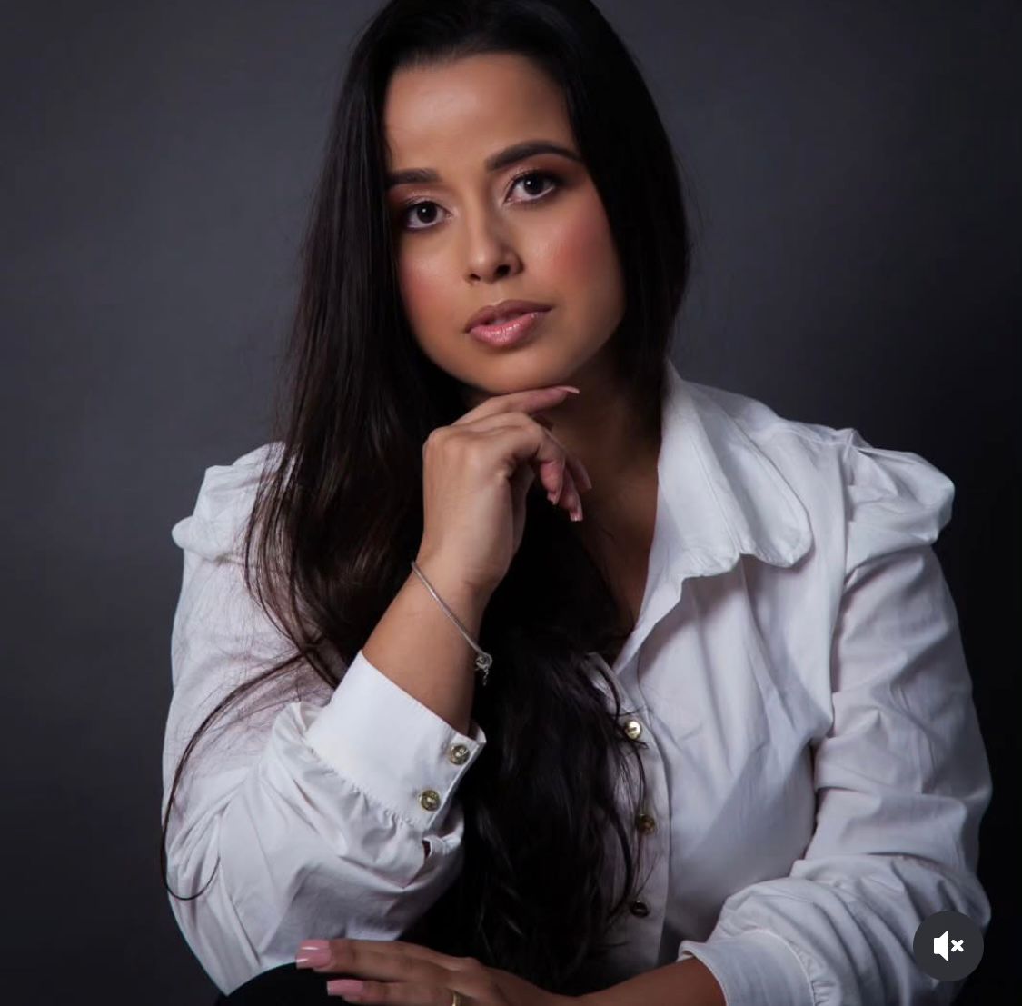 Thaina Souza: De um sonho durante a pandemia a uma carreira de sucesso no Nail Design