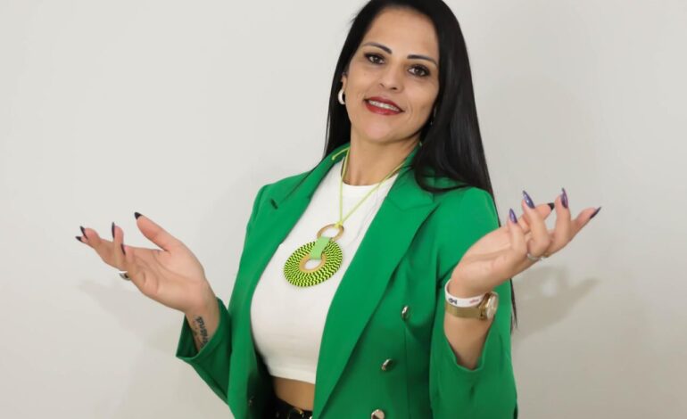 Rose Correia – Da faxina ao palco da Beauty Fair como profissional reconhecida