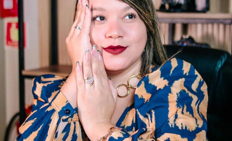 Lowhanna Cabral: do quartinho de casa ao reconhecimento como Nail Designer e Instrutora 