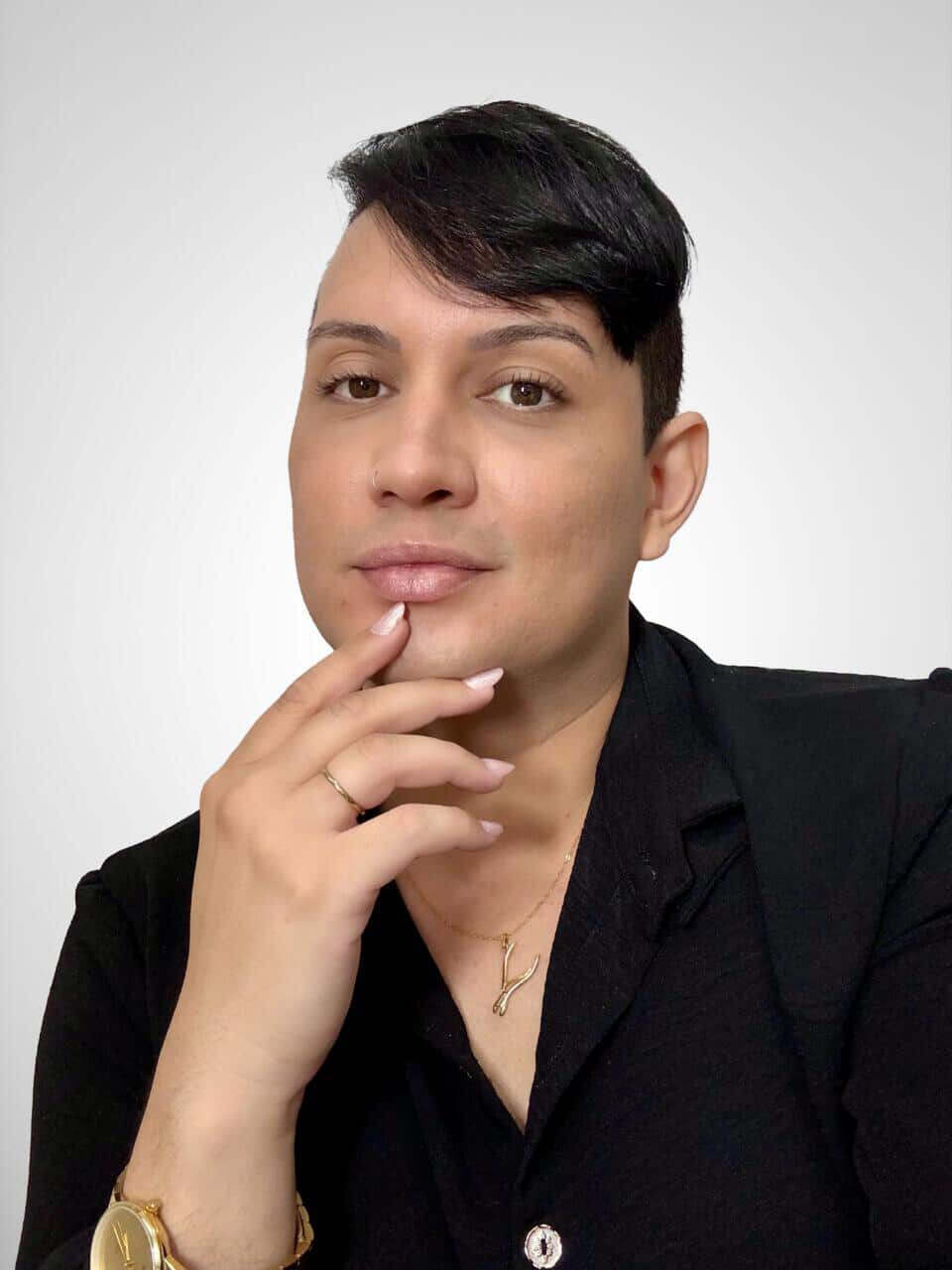 Cassiano Ribeiro – A história do Nail Designer que transformou dor em propósito