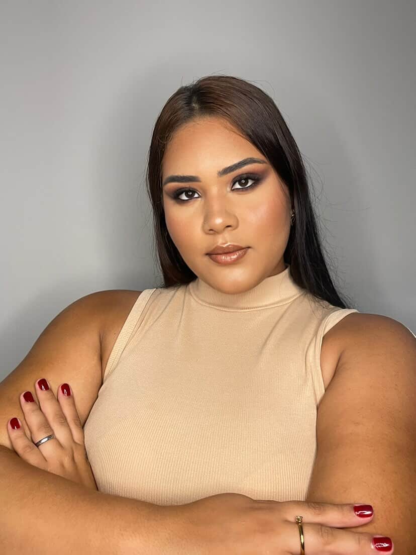 Alice Vassalo: do recomeço sem recursos à construção de uma marca de unhas de alto padrão